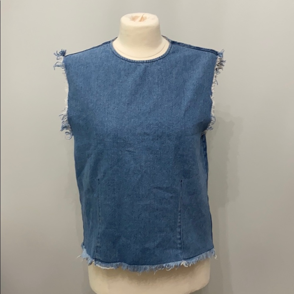 NWT Topshop denim sleeveless top SIZE 6